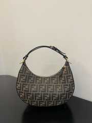 Fendi Small Hobo Bag Brown 29cm - 5