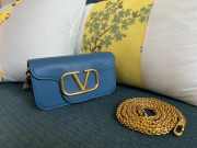 Valentino Garavani Small Shoulder Bag 19cm Blue - 5