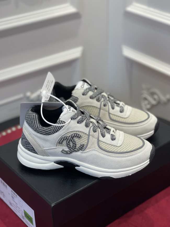 Chanel Sneakers 008 - 1