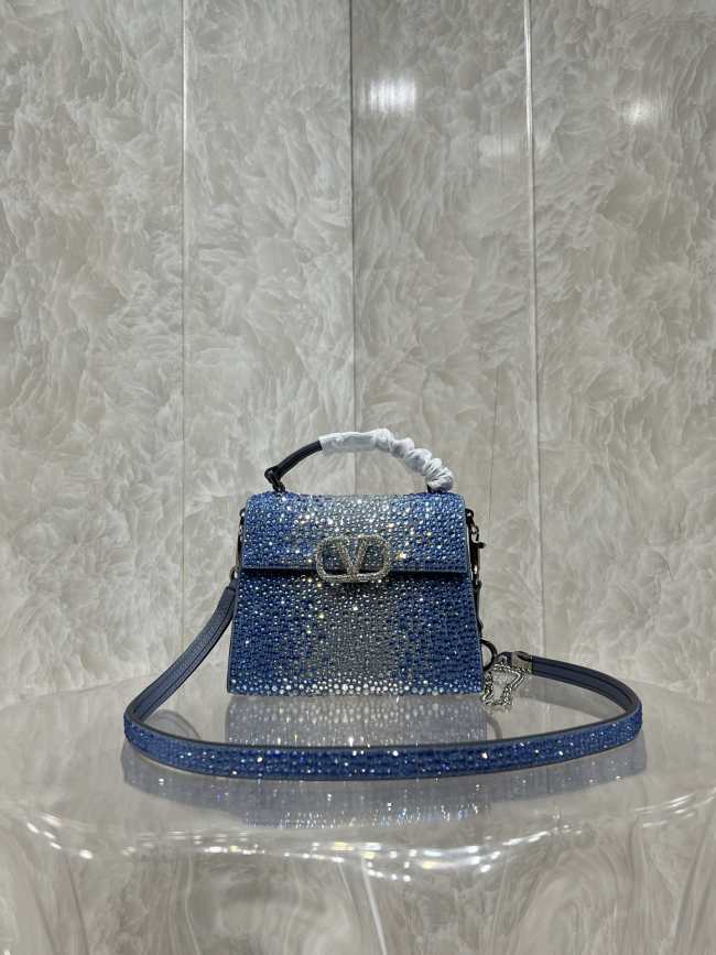 Valentino Vlogo Signature Chain Bag 19cm Blue - 1