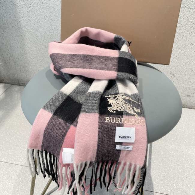 Burberry Scarf 003 - 1