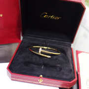 Cartier Bracelet 004 - 3