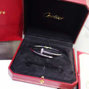 Cartier Bracelet 004 - 2