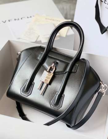 Givenchy Antigona Lock Mini Handbag Black 22cm