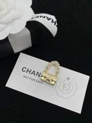 Chanel Brooch 001 - 4