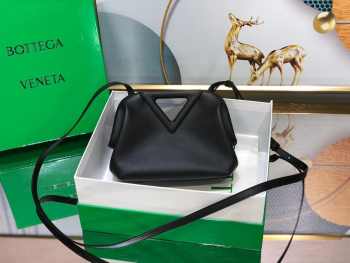 Bottega Veneta Point Small Bag Black 24cm