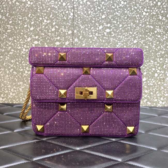 Valentino Garavani Roman Stud Bag Purple 25cm - 1