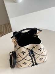 LV Neonoe Monogram BB Bag M46023 20cm - 6