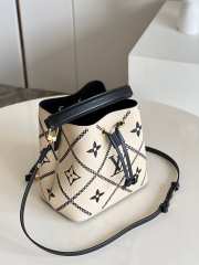 LV Neonoe Monogram BB Bag M46023 20cm - 4