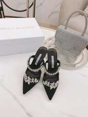 Manolo Blahnik Satin High Heels 004 - 4