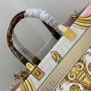 Fendi X Varsace Tote Bag White 35cm - 3