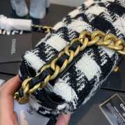 Chanel 19 Flap Black and White Bag 26cm - 4