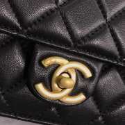 Chanel Classic Flap Black Bag with 21cm - 2