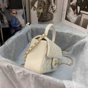 Chanel Flap Bag with Top Handle White 20cm - 3