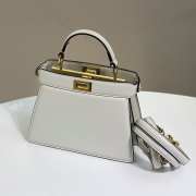 Fendi Peekaboo ISeeU Handbag White 20cm - 3