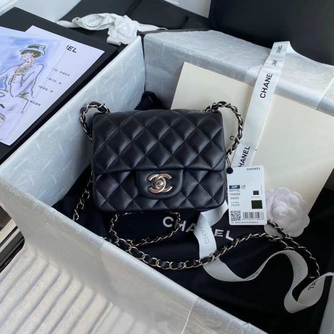 Chanel Mini Flap Bag Lambskin with Silver Hardware 17cm - 1