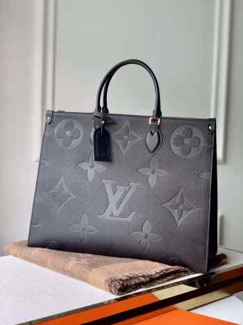 Louis Vuitton Onthego GM Bag Black