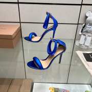 Gianvito Rossi Heels 001 - 4