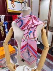 Louis Vuitton Silk Square scarf - 4