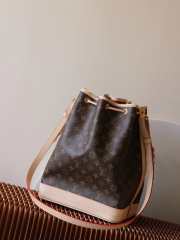 Louis Vuitton Noe Bucket Bag M42224 - 3