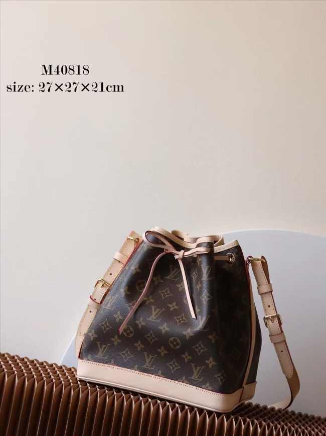 Louis Vuitton Petit Noe Bucket Bag - 1