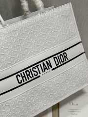 Dior Large Book Tote Bag in White - 2