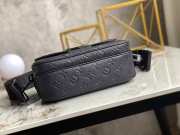 Louis Vuitton S Lock Messenger Bag - 5