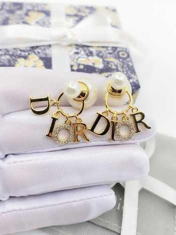 Dior Earrings 01