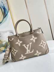 Louis Vuitton Trianon PM Bag M46585 - 4