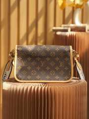 Louis Vuitton Diane Handbag M45985 - 2