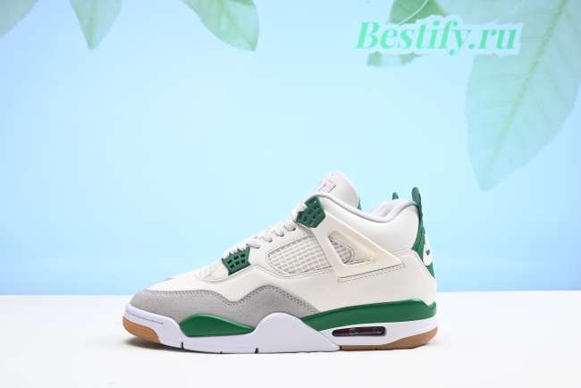 Jordan 4 Retro SB Pine Green DR5415-103 - 1