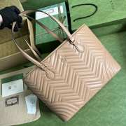 Gucci GG Marmont Large Tote Bag in Beige - 6