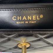 Chanel  Handbag AS3970 19cm 01 - 4