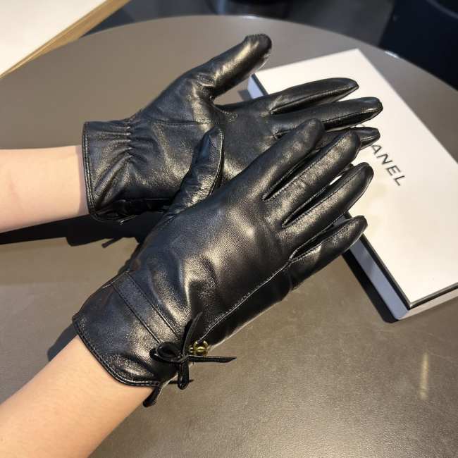 Chanel Gloves 004 - 1