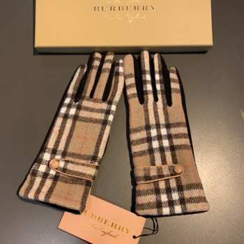 Burberry Gloves 001