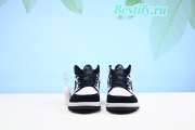 Jordan 1 Mid White Black 554725-113 - 3