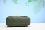 Chanel 19 Bag 26cm Green  - 4