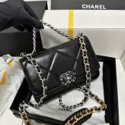 Chanel 19 Wallet On Chain in Black AP0957 - 1