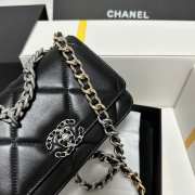 Chanel 19 Wallet On Chain in Black AP0957 - 6