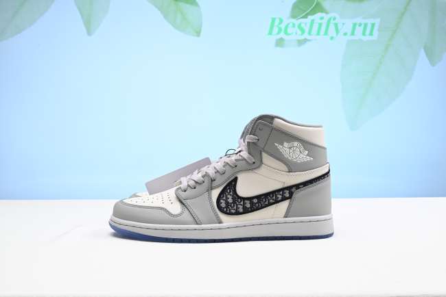 Jordan 1 Retro High D10r CN8607-002 - 1