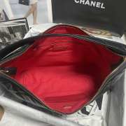 Chanel 22 Hobo Crossbody Bag in Black 33CM - 6