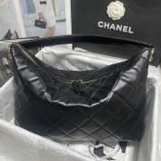 Chanel 22 Hobo Crossbody Bag in Black 33CM - 5