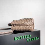 Bottega Veneta Small Andiamo Bag Dark praline 25CM - 2