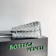 Bottega Veneta Small Andiamo Bag 25CM 003 - 5