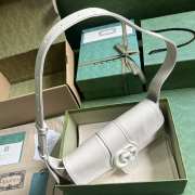 Gucci Aphrodite Small Shoulder Bag 27CM White - 3