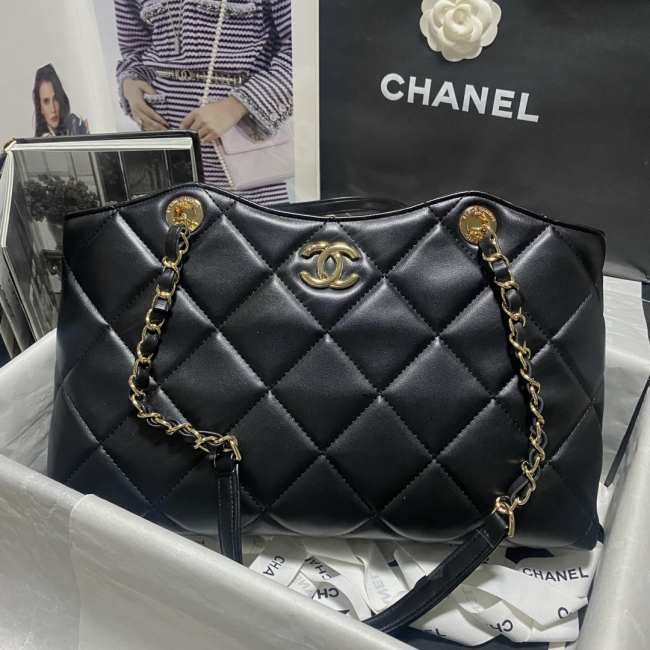 Chanel Shopping Tote Bag in Black 33CM - 1