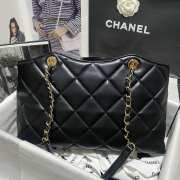 Chanel Shopping Tote Bag in Black 33CM - 2