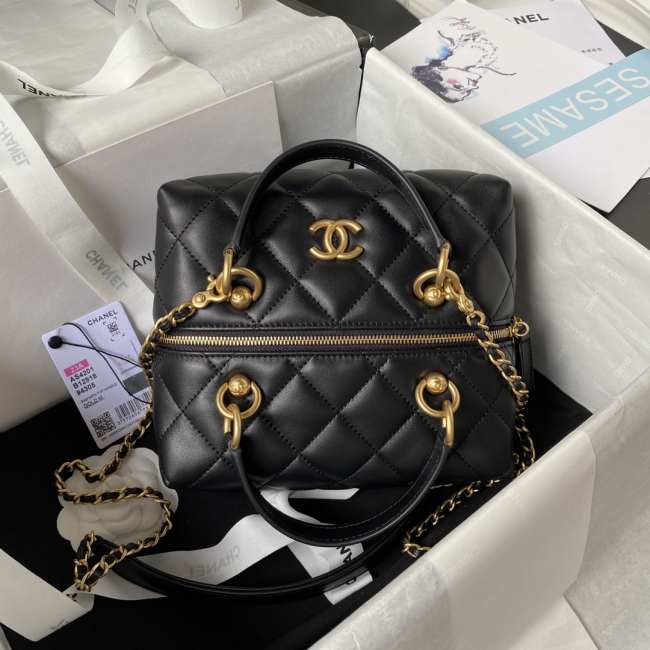 Chanel 23 Shoulder Bag AS4201 21CM - 1