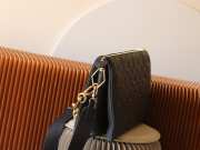 Louis Vuitton Coussin MM Bag M21264 - 5