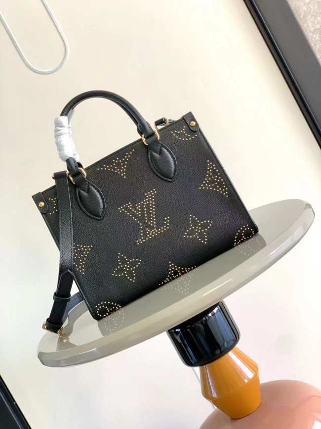 Louis vuitton Onthego PM Black M46733 - 1